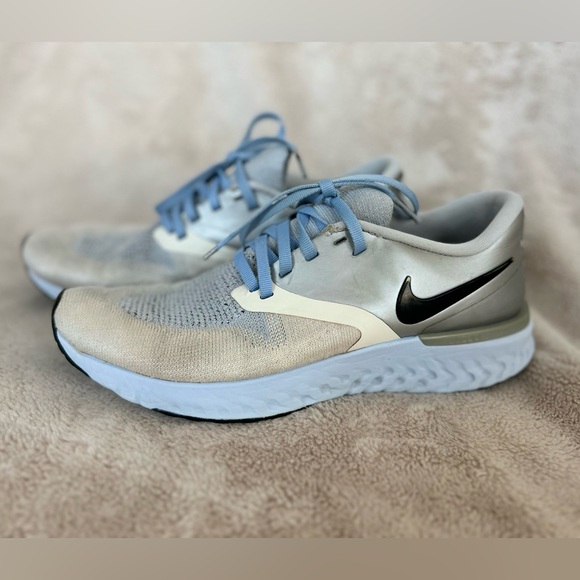 Womens Odyssey React 2 Flynit Open - size   9 - Picture 1 of 7